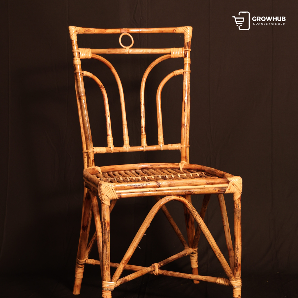 LOOPBACK RATTAN CHAIR