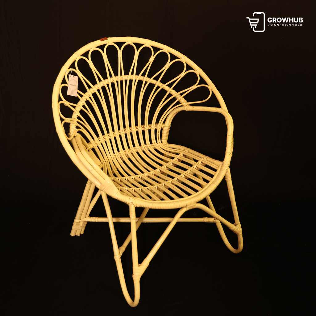 SUNRISE RATTAN LOUNGE CHAIR