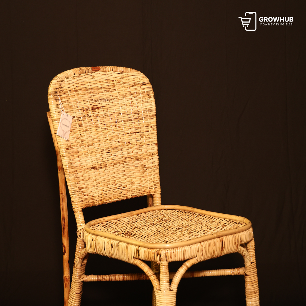 THE SOLSTICE SIDE CHAIR
