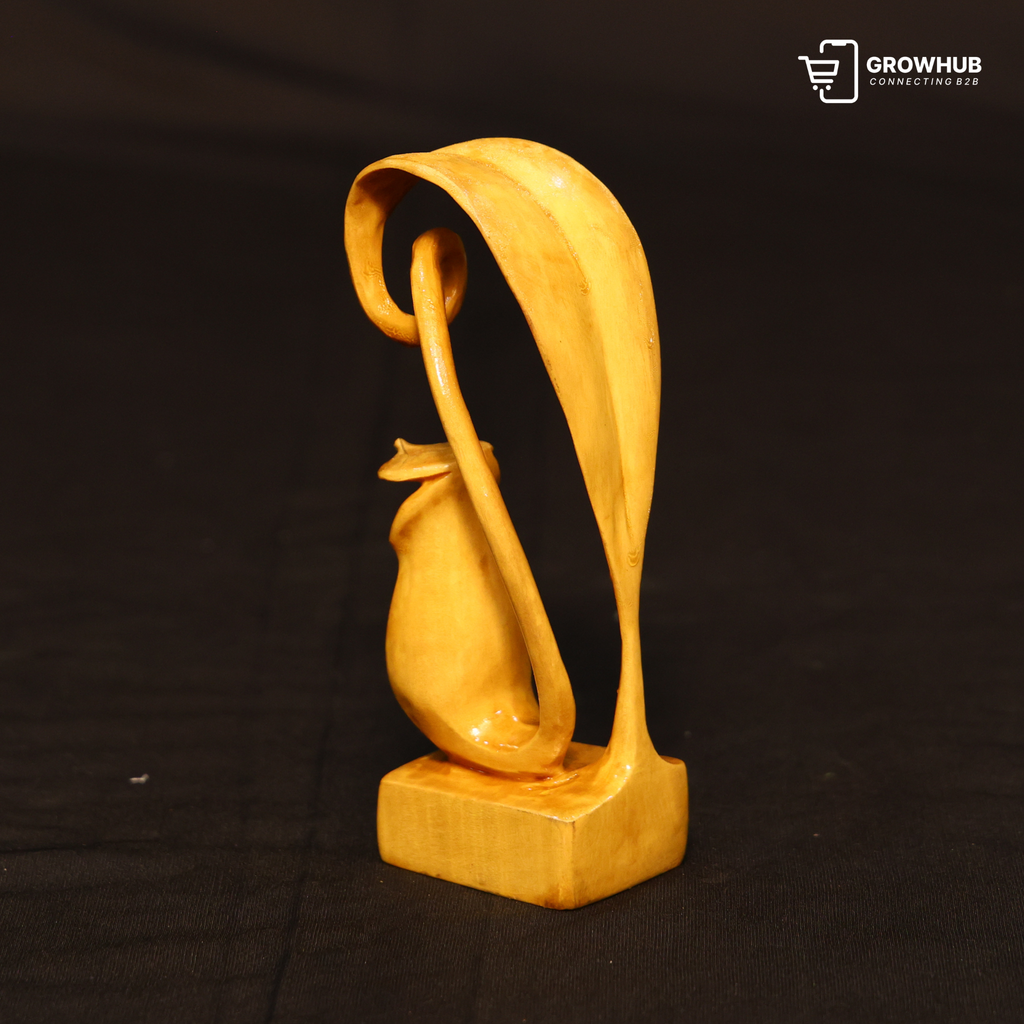 PITCHER PLANT ARTISAN WOODEN SCULPTURE