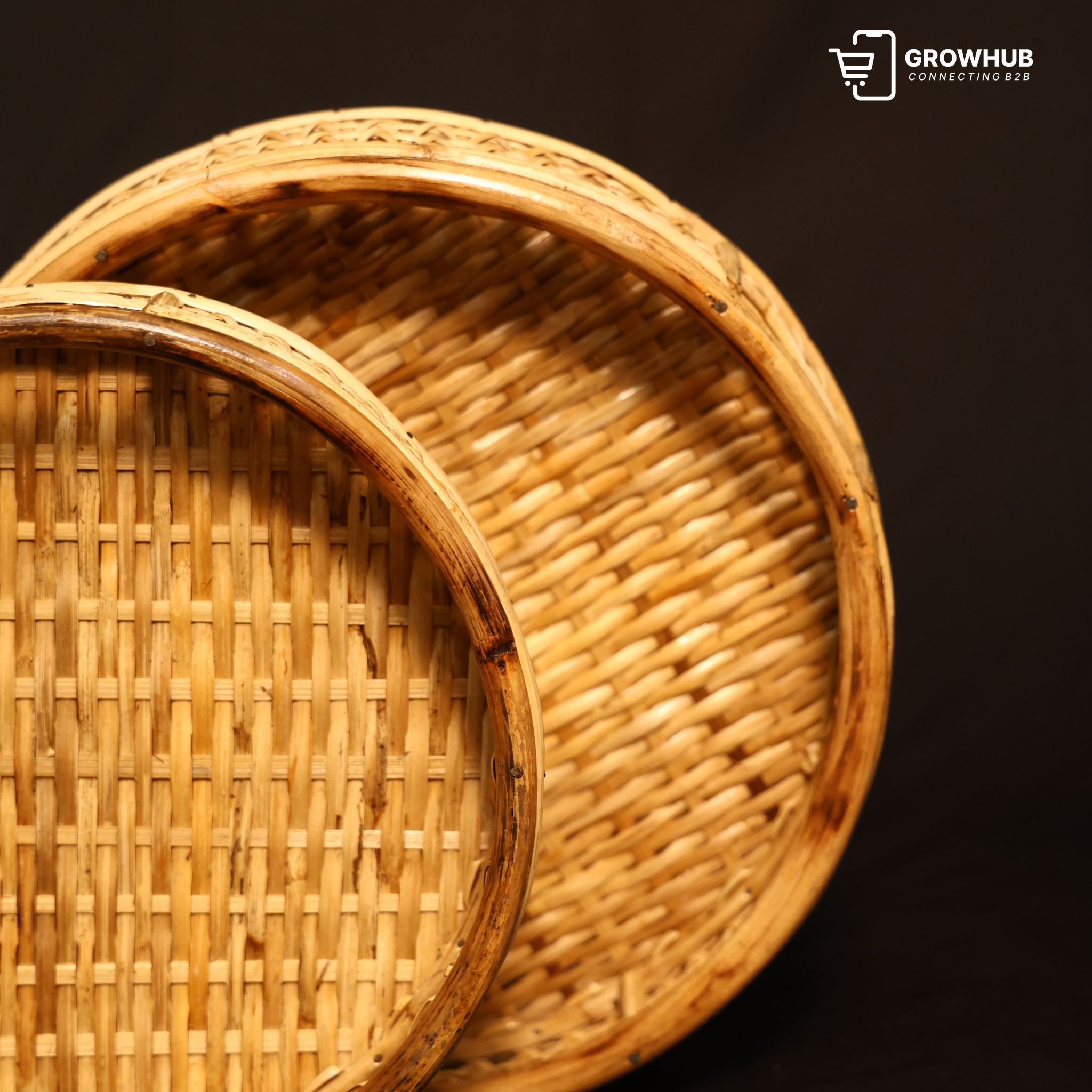 HANDCRAFTED ROUND CANE SERVING TRAY