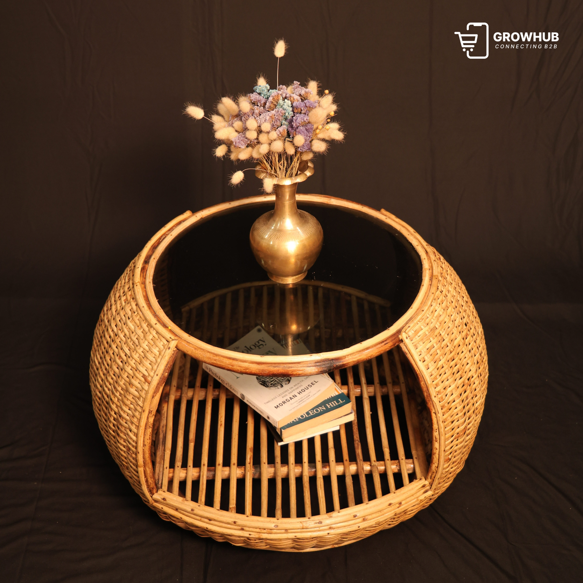 RATTAN RIVER TABLE
