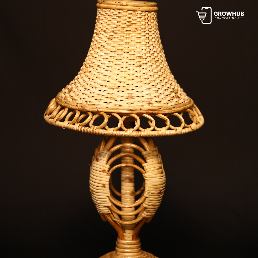 HANDWOVEN CANE BEDSIDE LIGHT