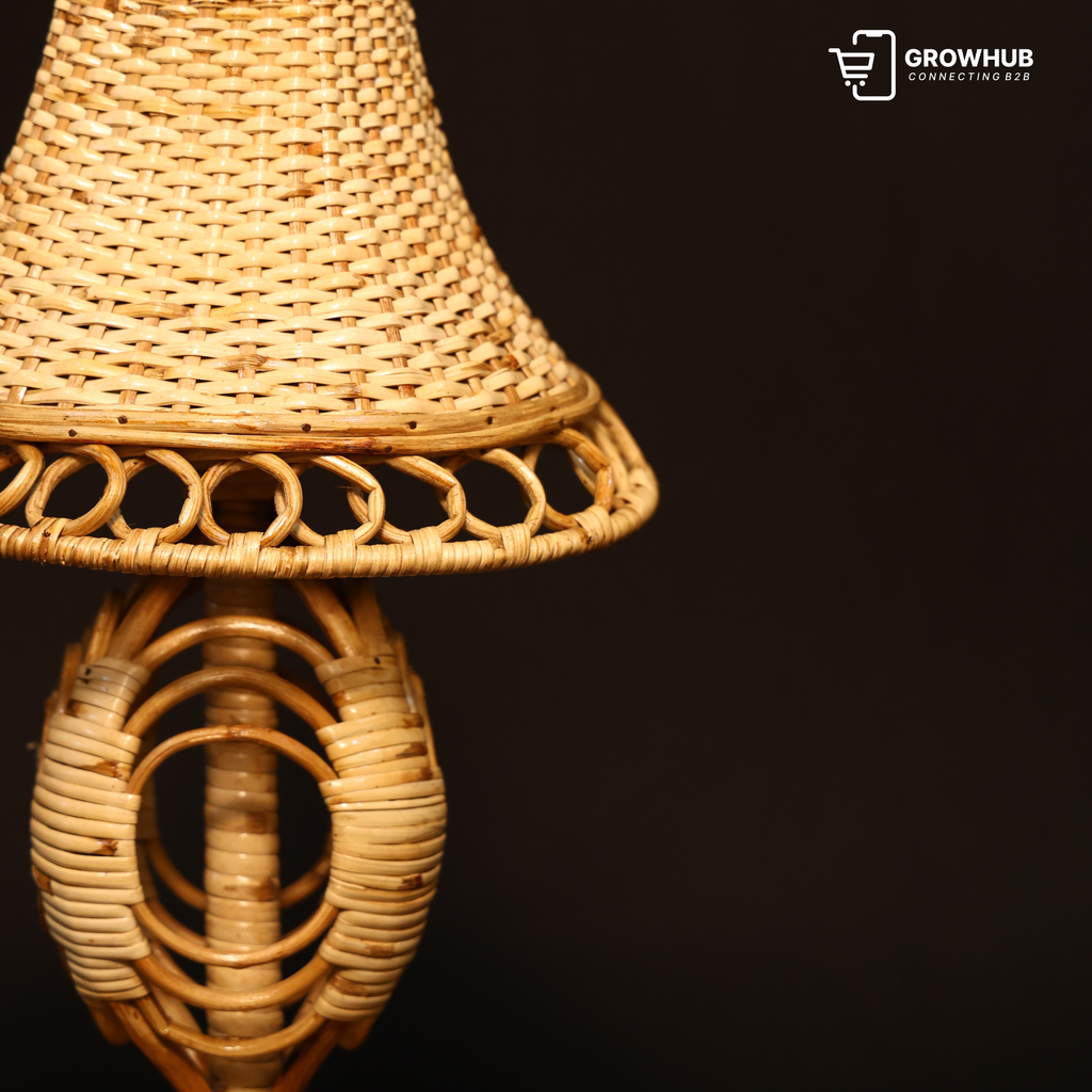 HANDWOVEN CANE BEDSIDE LIGHT