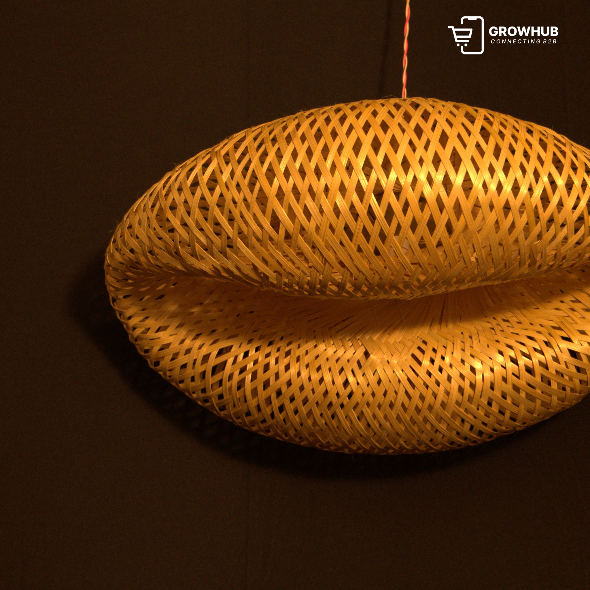 BAMBOO OVAL PENDANT LIGHT