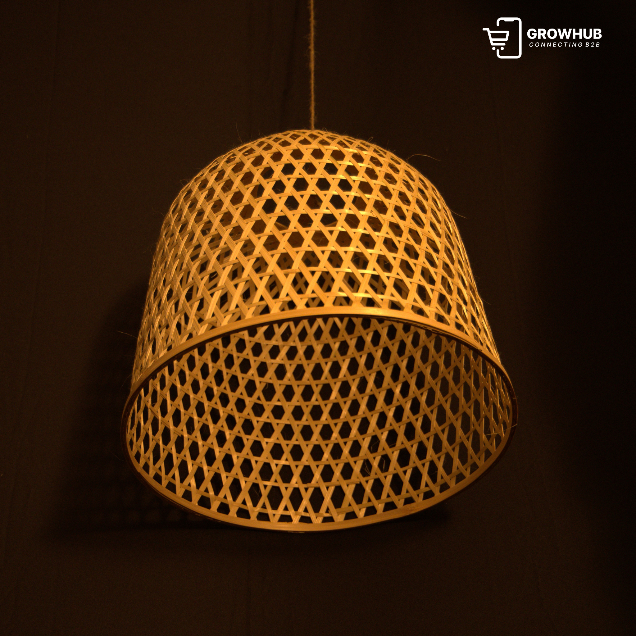 BAMBOO BELL-SHAPED PENDANT LIGHT