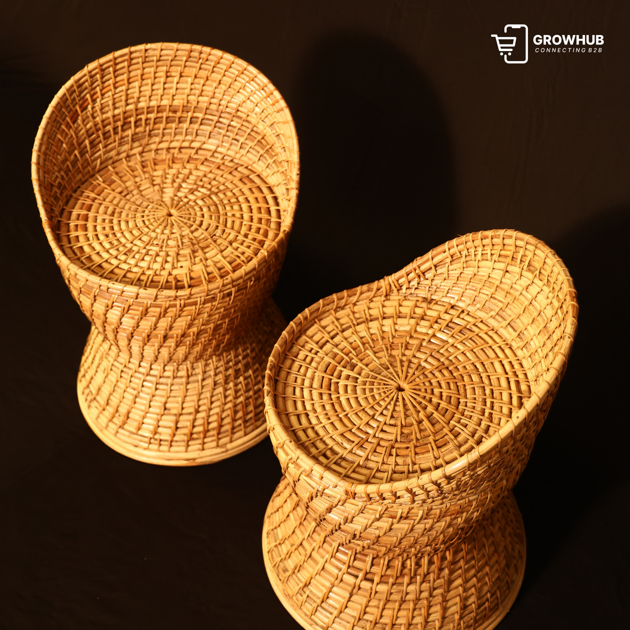 RATTAN COCOON STOOL