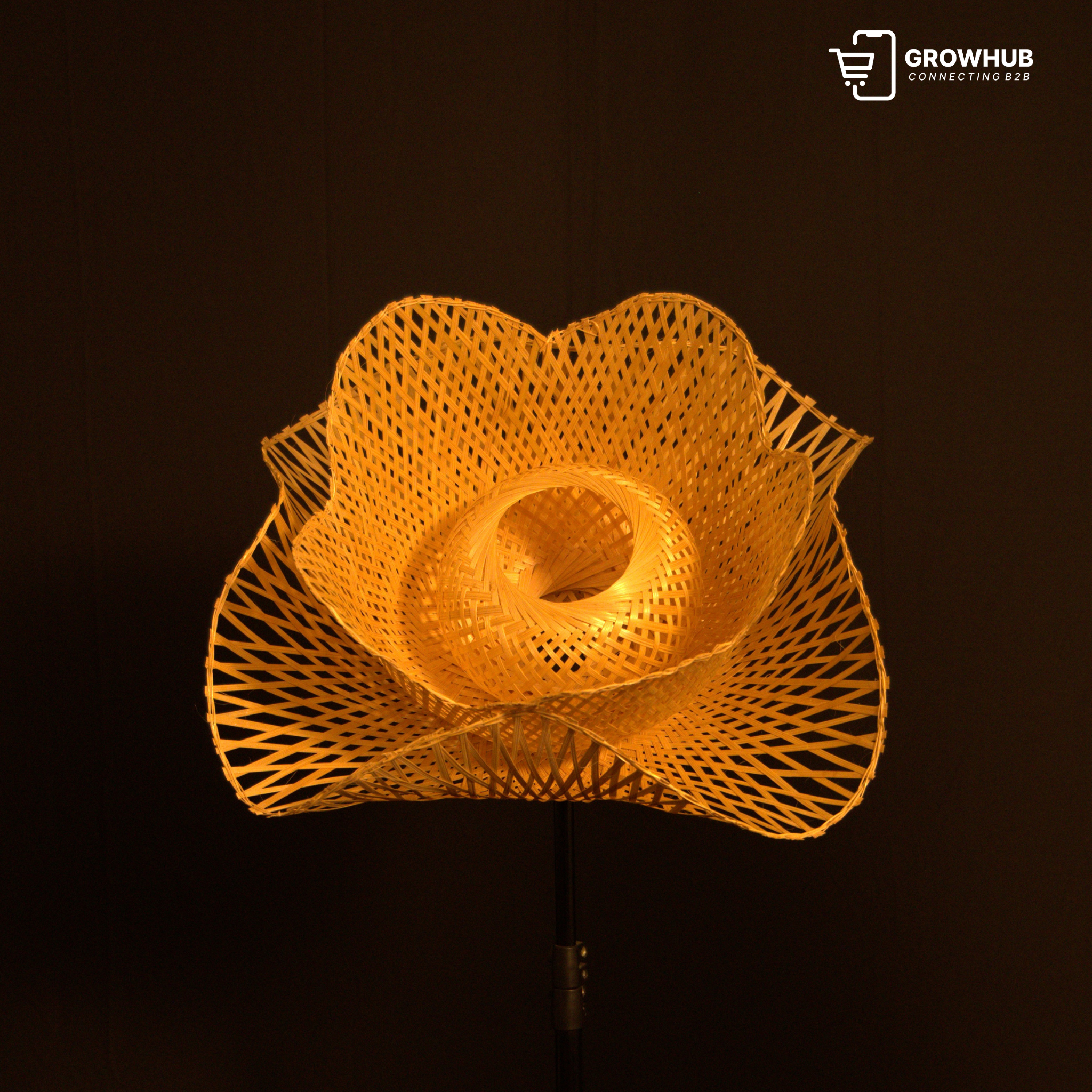 BLOOMING LOTUS BAMBOO SHADE