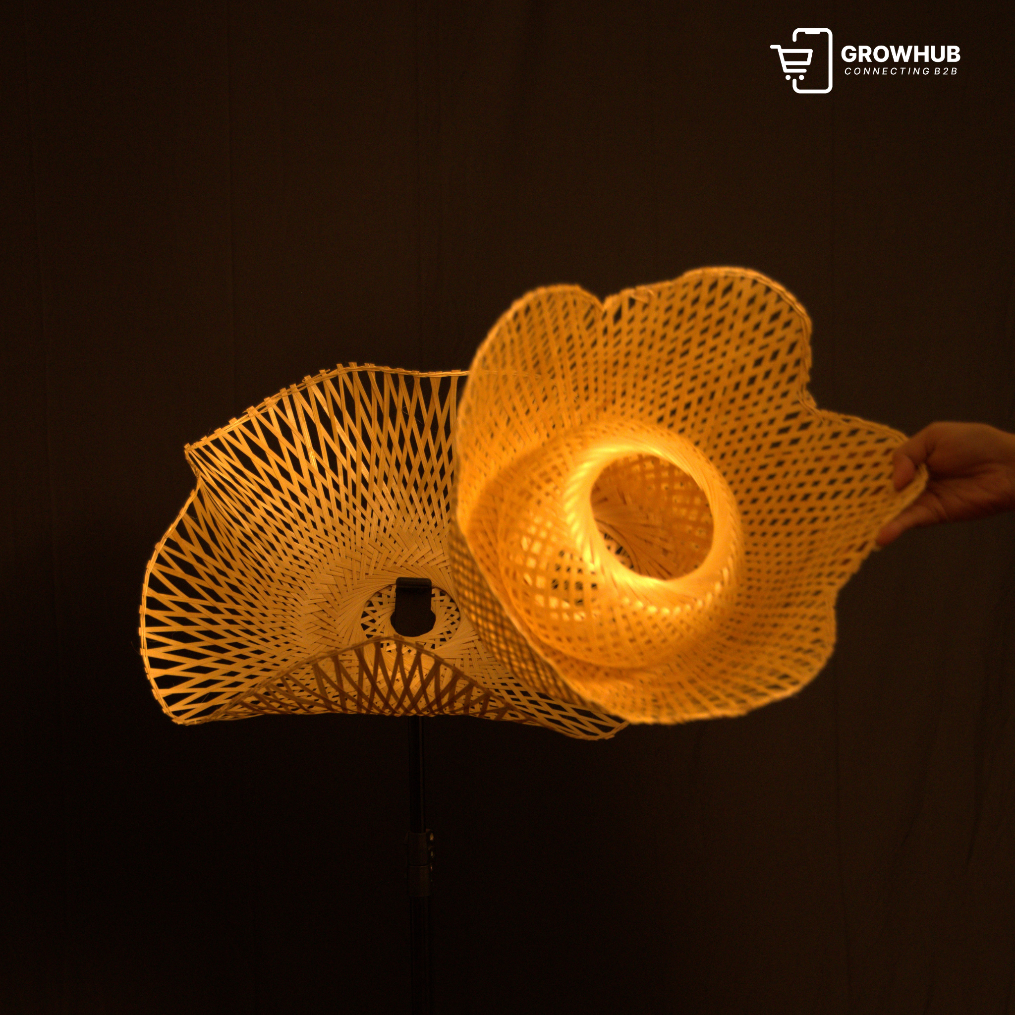 BLOOMING LOTUS BAMBOO SHADE