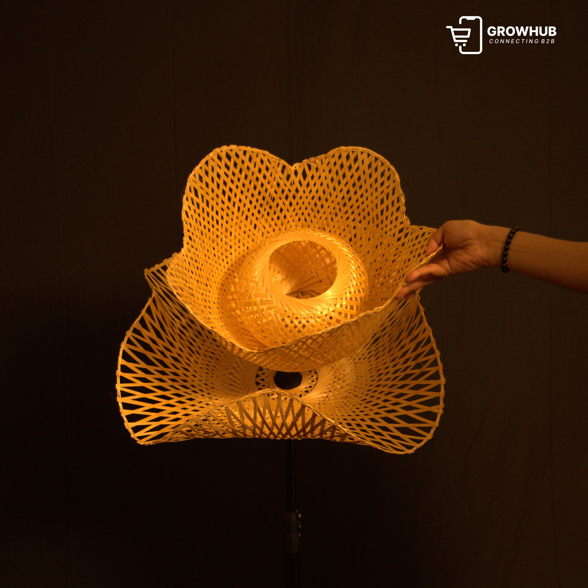BLOOMING LOTUS BAMBOO SHADE